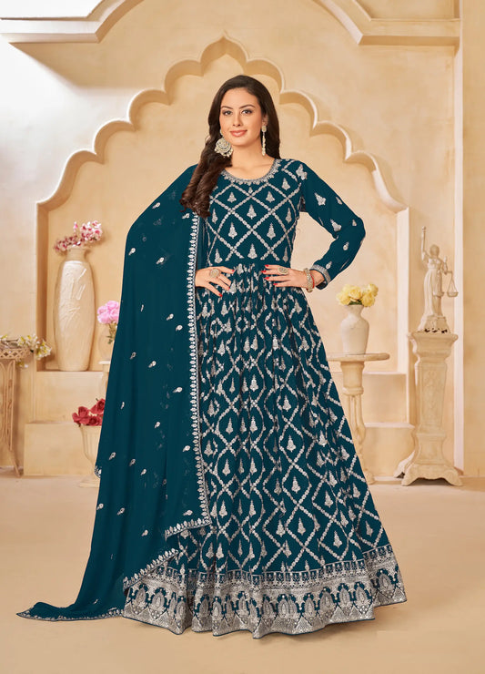 Robe en georgette bleu sarcelle avec broderie au fil et sequins