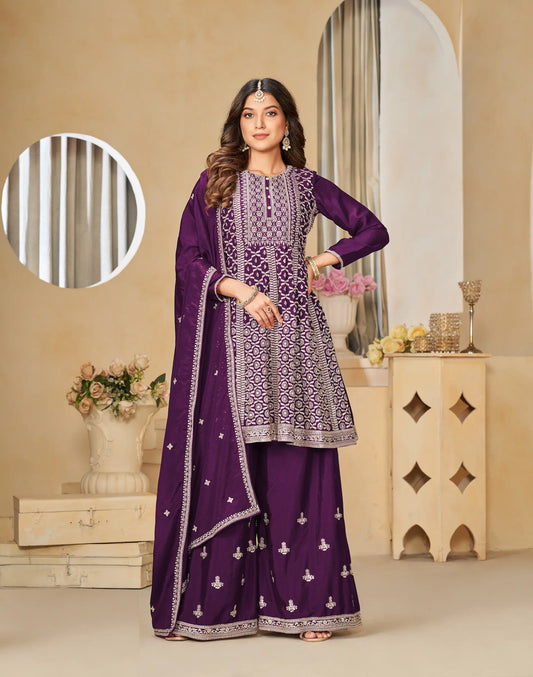 Ensemble Palazzo en Chinon Violet Raisin avec Broderie en Fil et Sequins