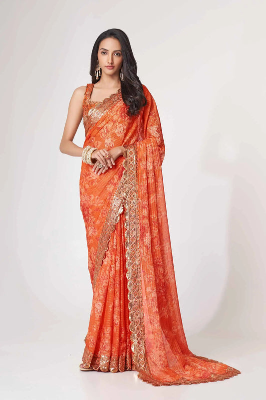 Sari Orange en Organza avec Imprimé Floral et Détails Pailletés