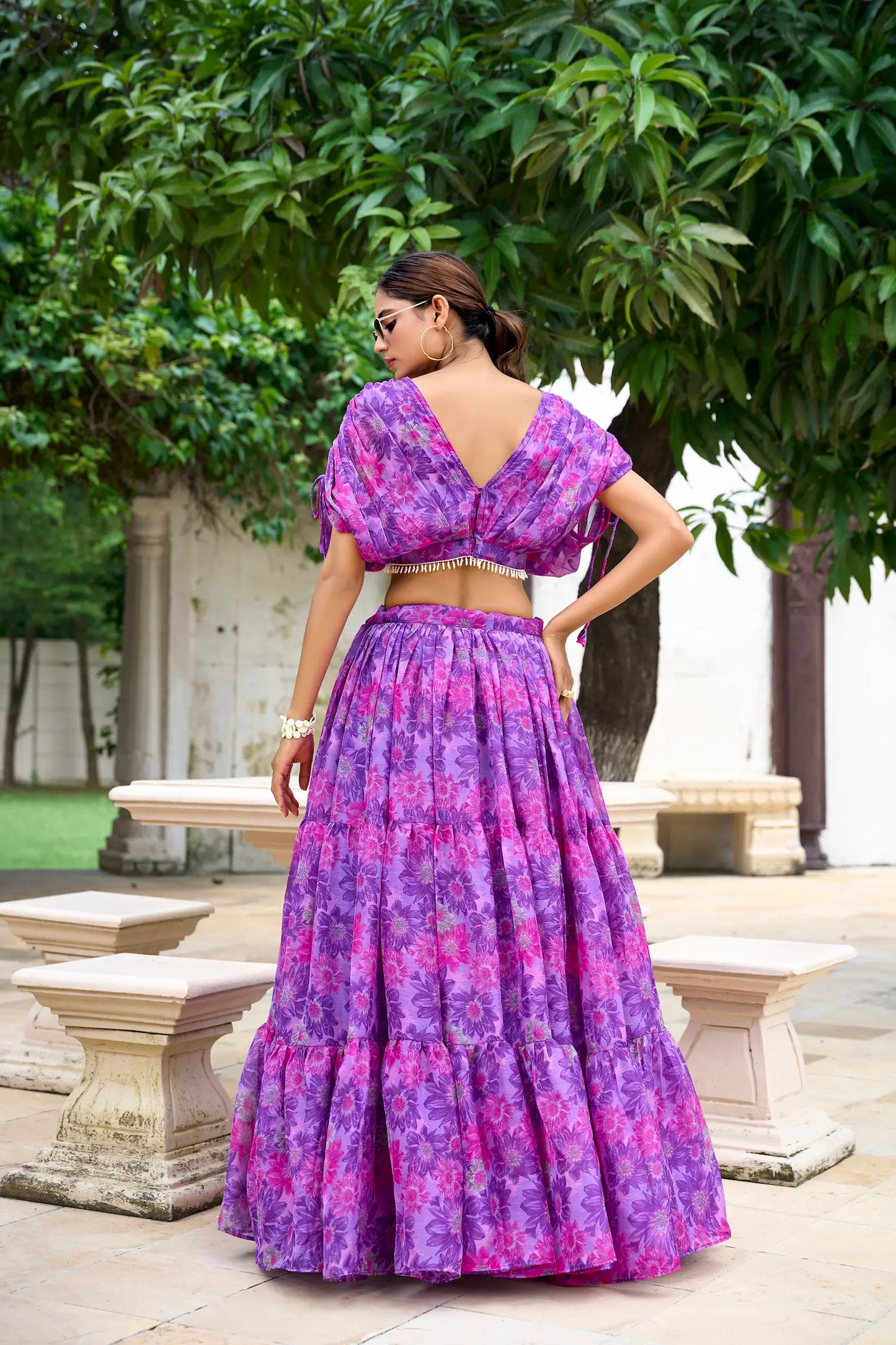 Indo-westliches lila Chiffon Lehenga Choli Set