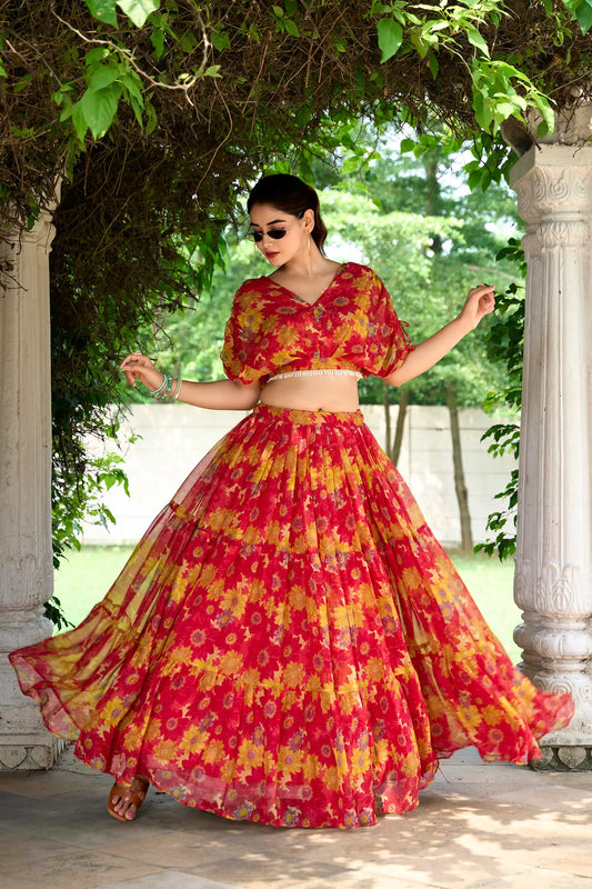 Ensemble Lehenga Choli fleuri indo-occidental en mousseline rouge et jaune