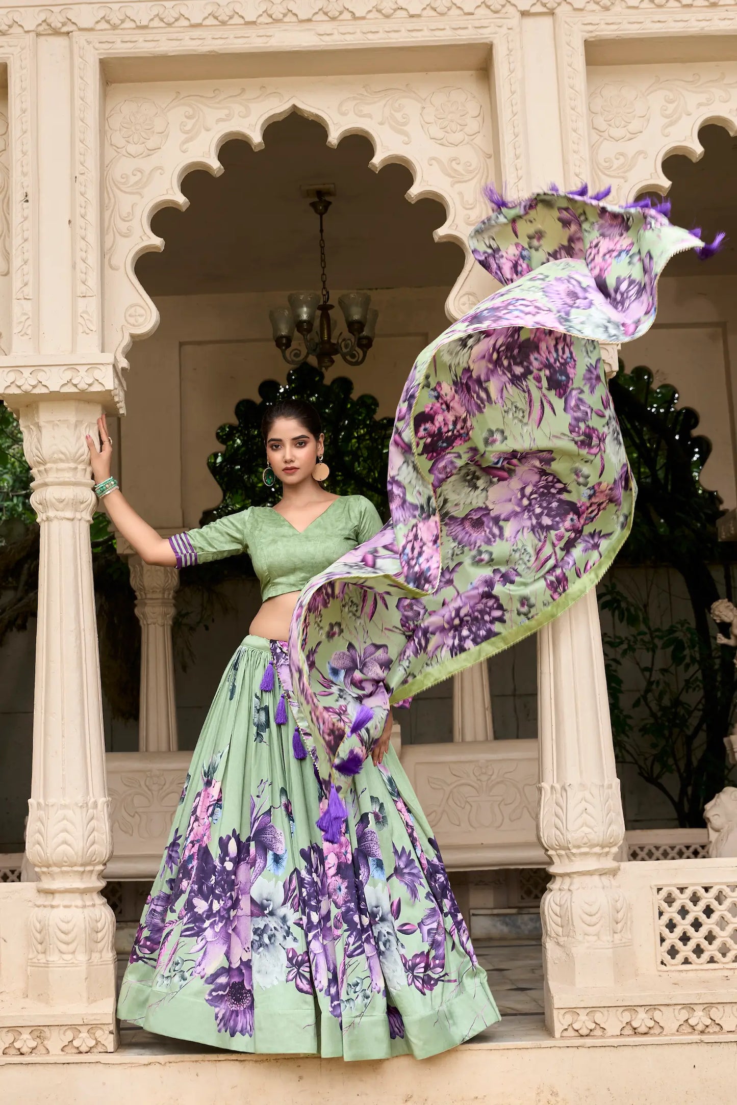 Lehenga Choli Vert d’Eau en soie Tussar avec imprimé floral