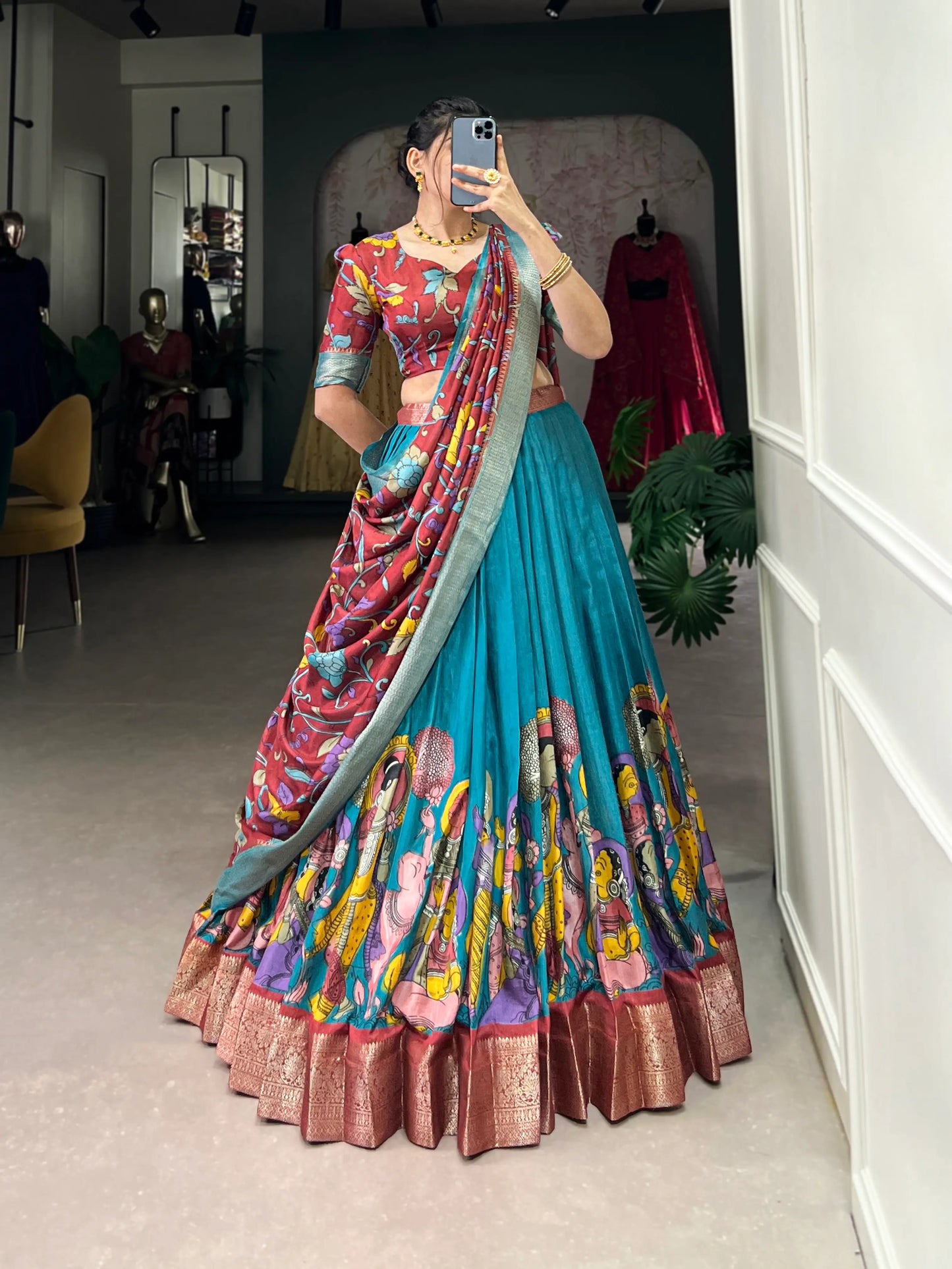Blaugrüner Dola-Seiden-Lehenga-Choli mit Kalamkari-Druck