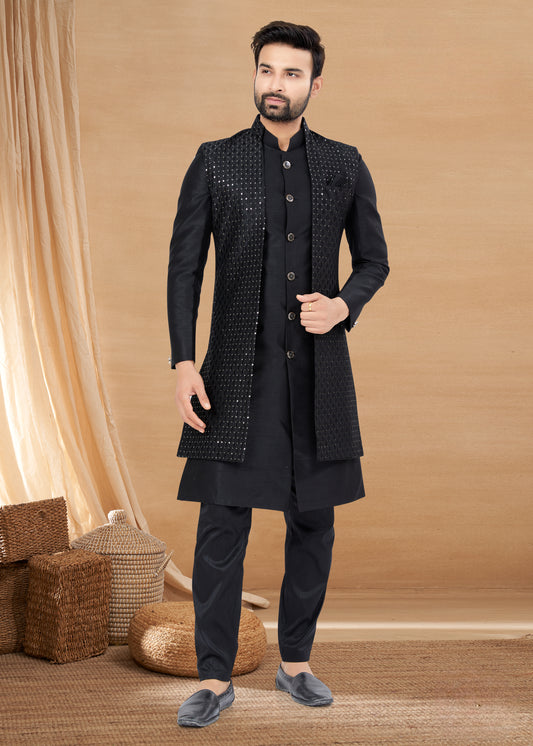 Ensemble Kurta noir avec veste scintillante en soie et viscose pure