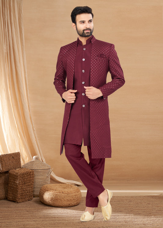 Ensemble Kurta rouge foncé avec veste de fête en soie et viscose pure