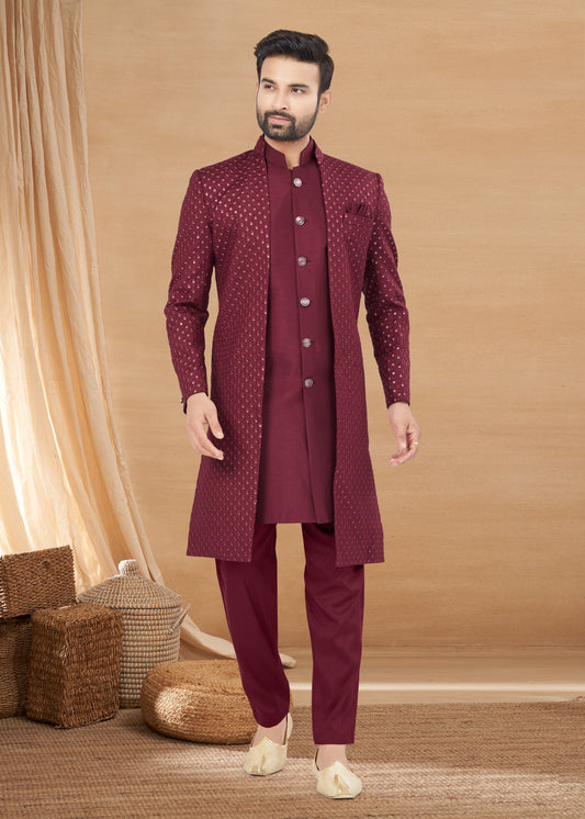 Ensemble Kurta rouge foncé avec veste de fête en soie et viscose pure