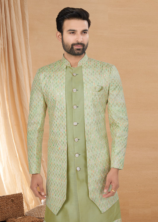 Ensemble Kurta vert pistache avec veste mi-longue en soie et viscose pure
