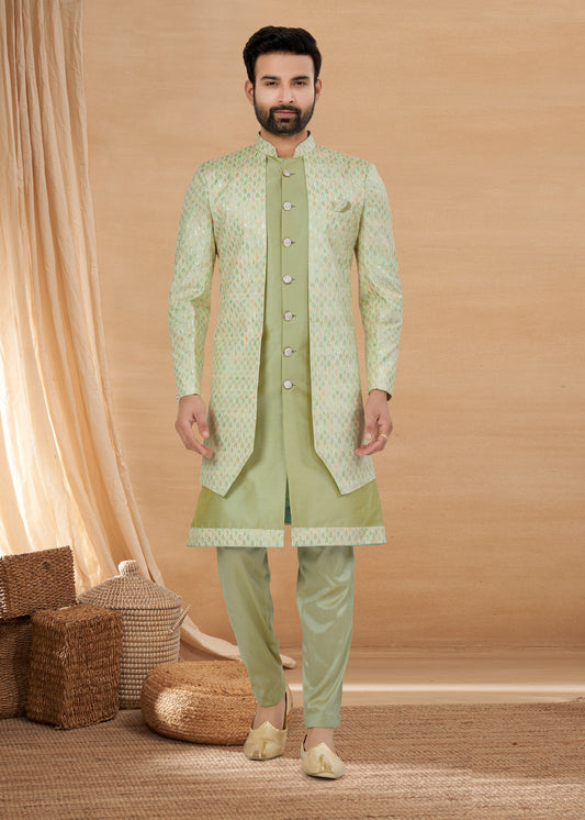 Ensemble Kurta vert pistache avec veste mi-longue en soie et viscose pure