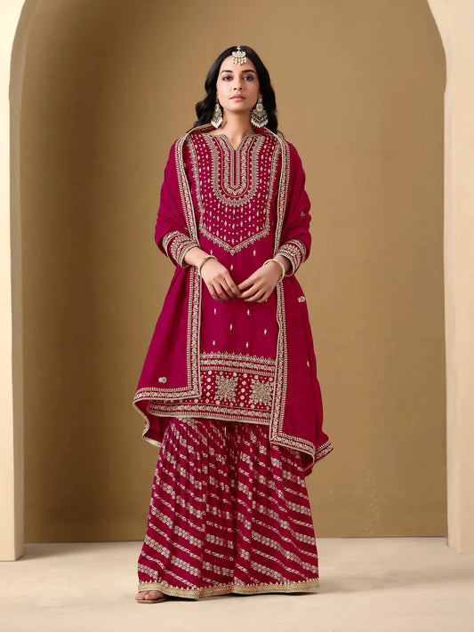 Ensemble Sharara en soie artificielle rouge foncé avec broderie au fil et sequins
