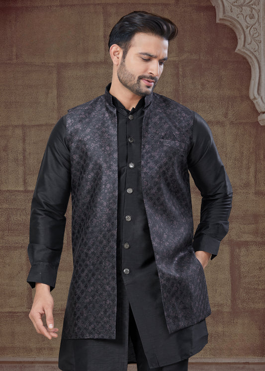 Ensemble Kurta noir avec Veste Ouverte Ton sur Ton