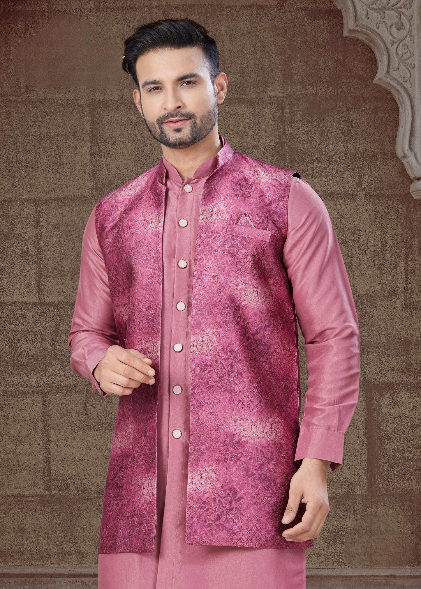 Ensemble Kurta rose foncé avec Veste Ouverte Ton sur Ton à effet
