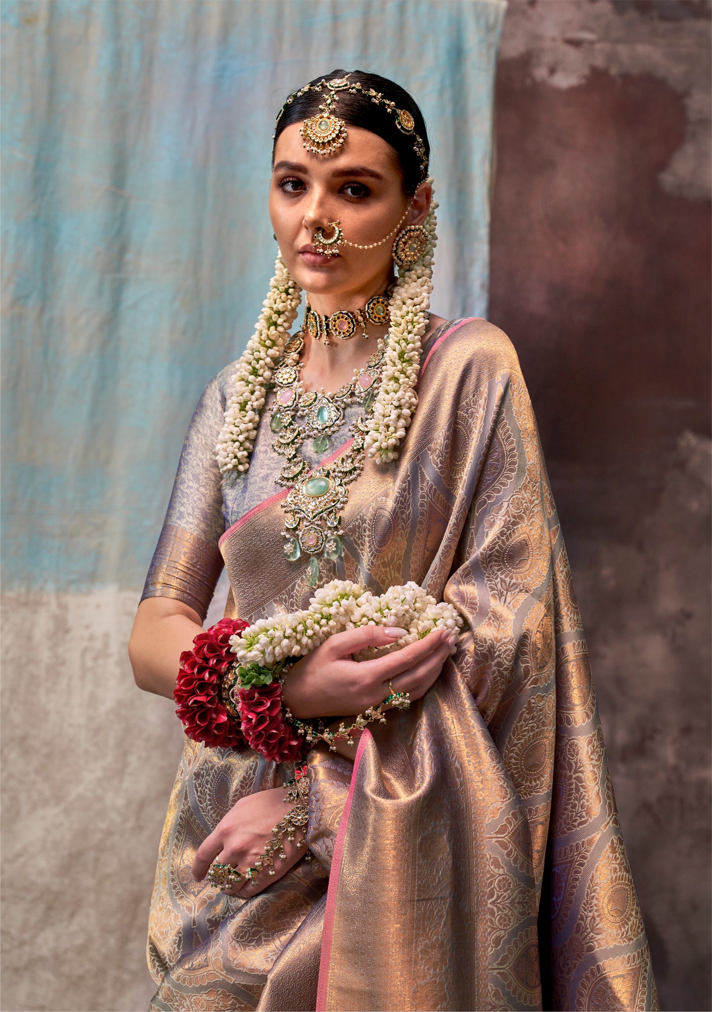 Sari gris violet tissé main effet bicolore Tradition COLLECTION QALA