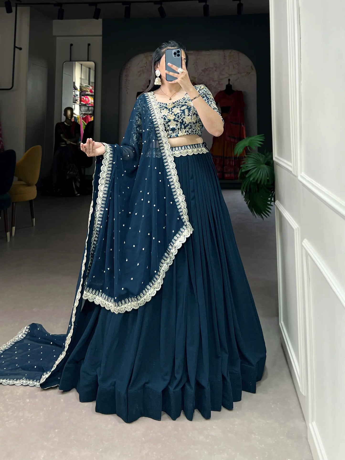 Lehenga Choli en georgette bleu-vert  avec broderies de sequins et fils