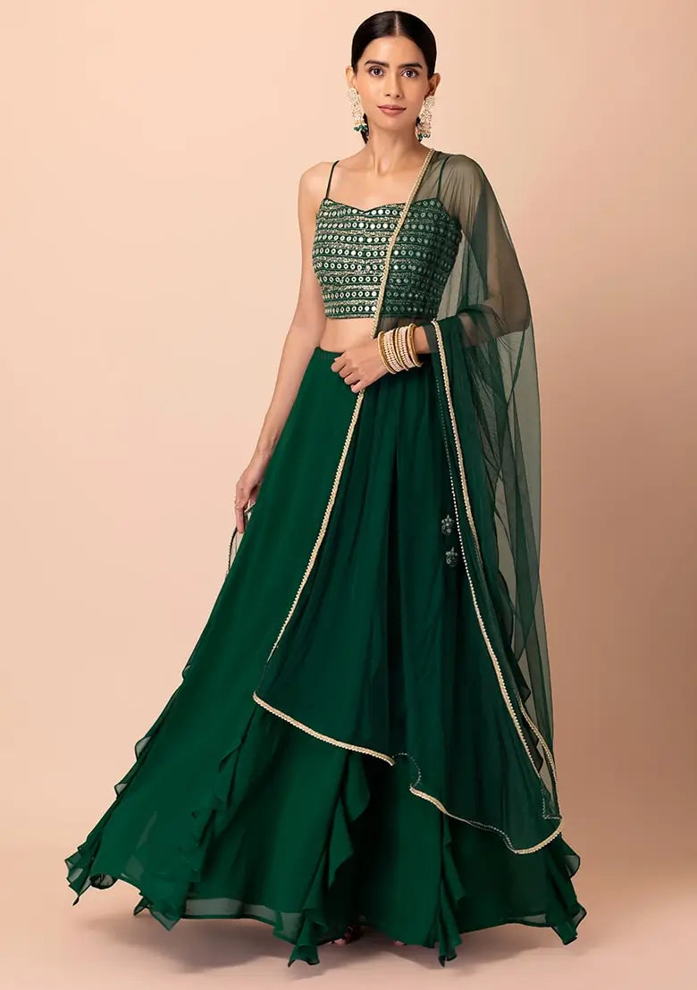 Lehenga fancy en Georgette Vert avec un travail de sequins multiples