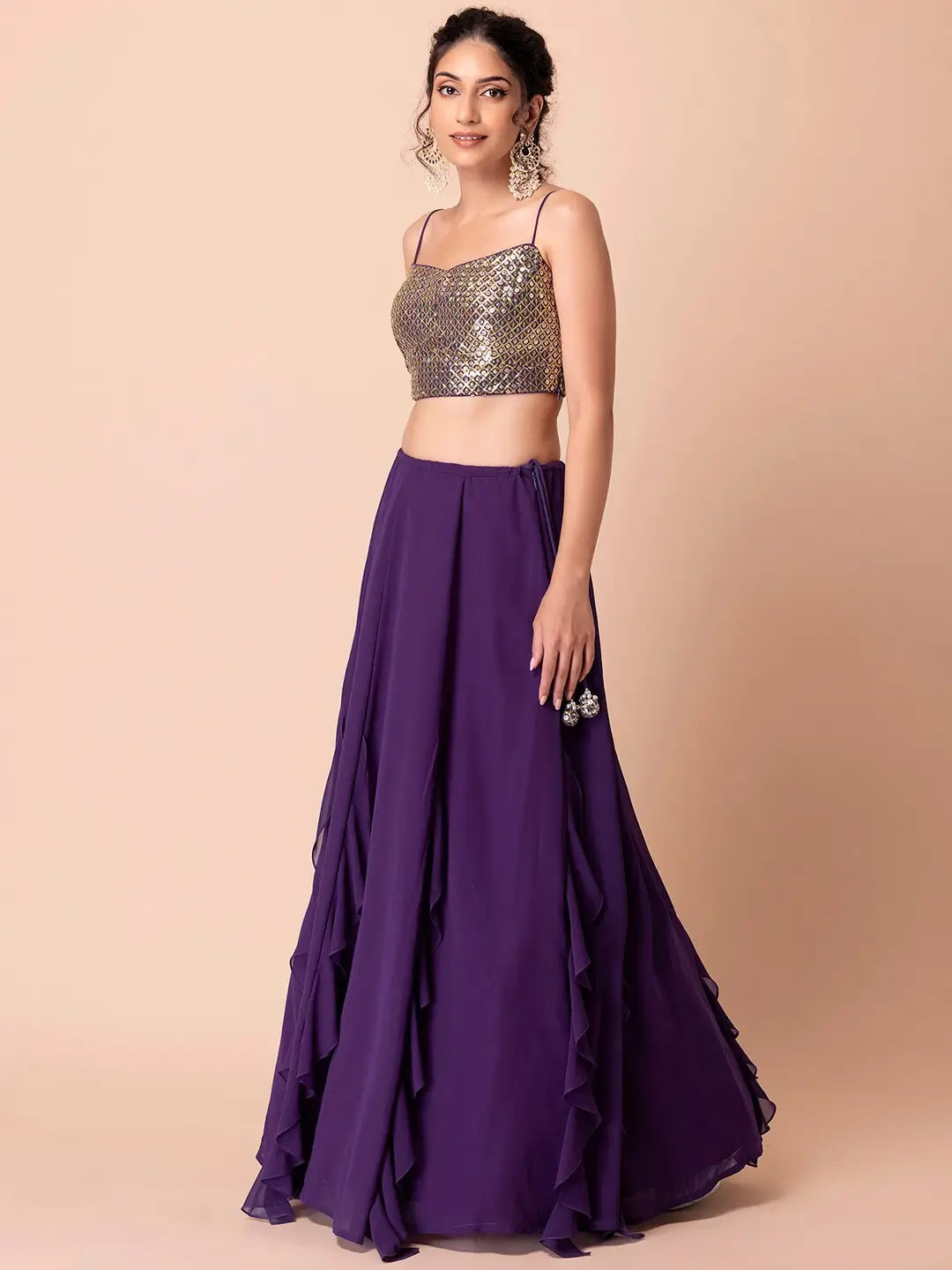 Lehenga fancy en georgette violette avec travail de sequins multiples