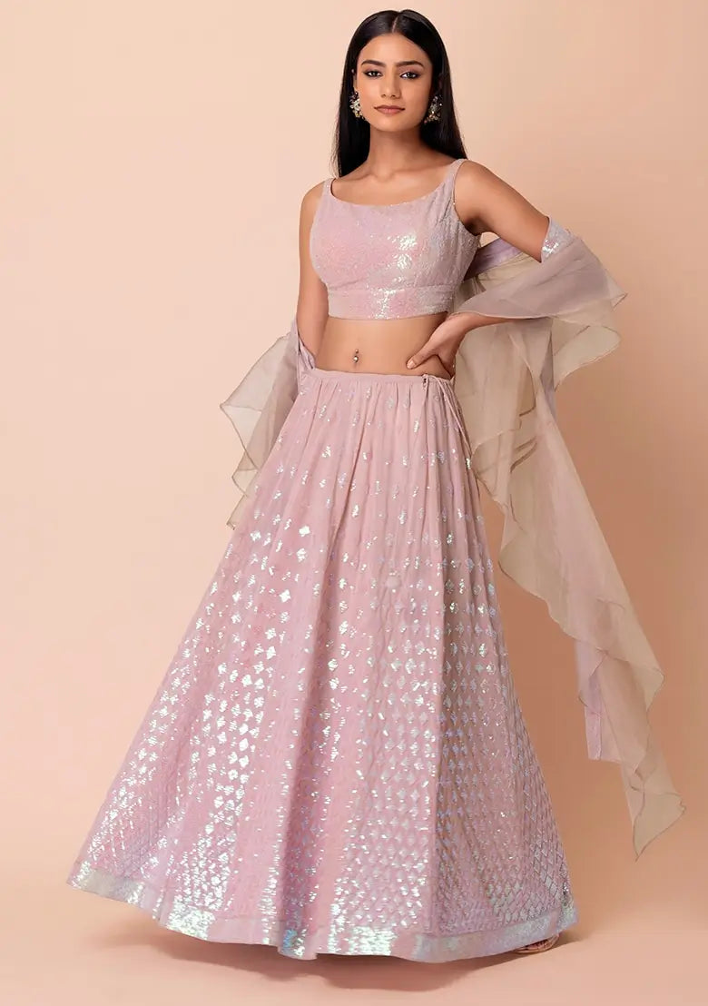 Lehenga de soirée rose mauve clair avec broderie en sequins et dupatta à volants