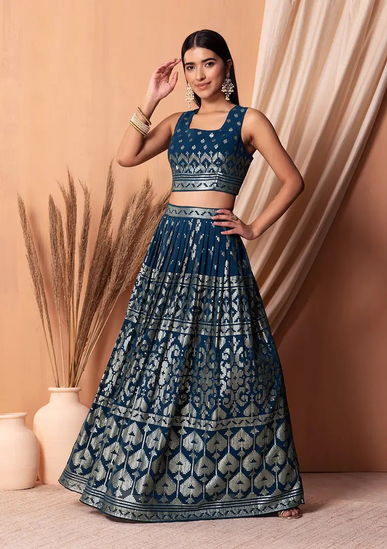 Lehenga Choli en georgette bleue avec sequins et broderie à fil
