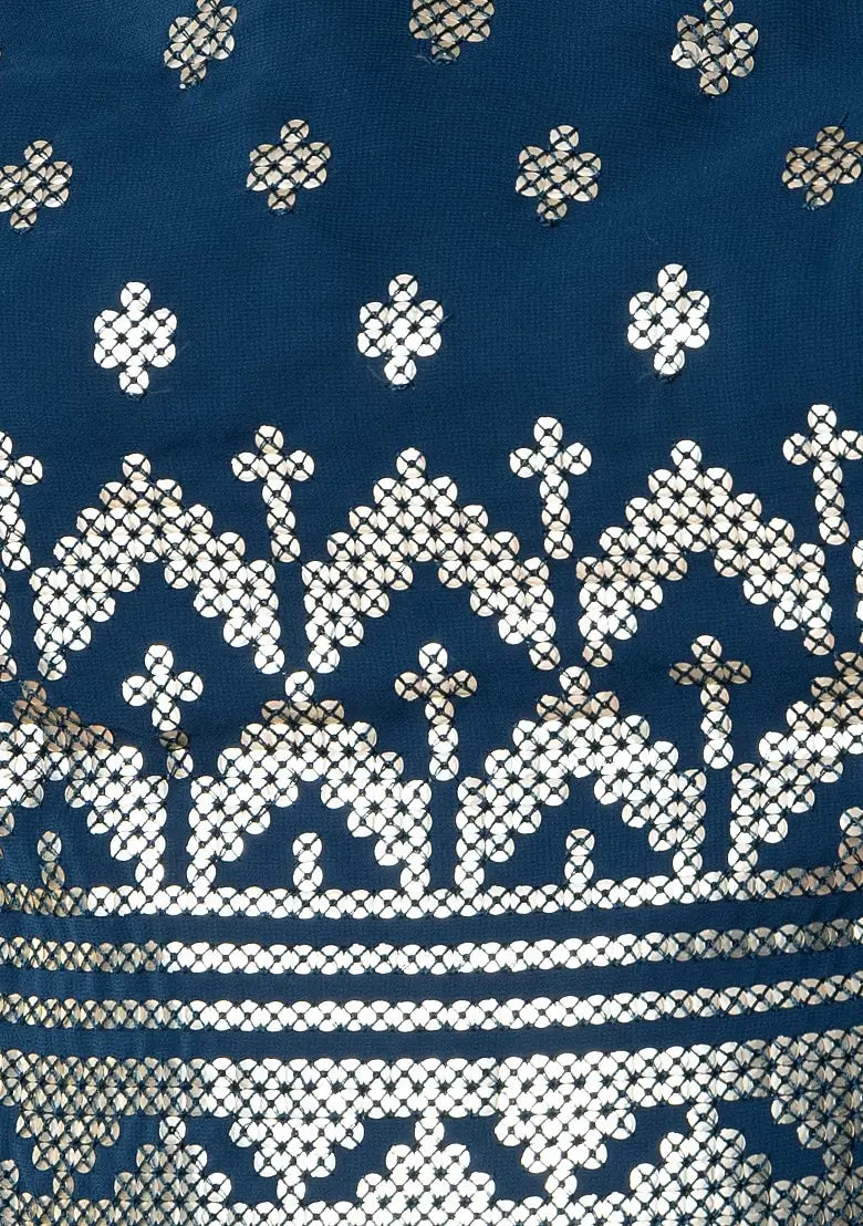 Lehenga Choli en georgette bleue avec sequins et broderie à fil