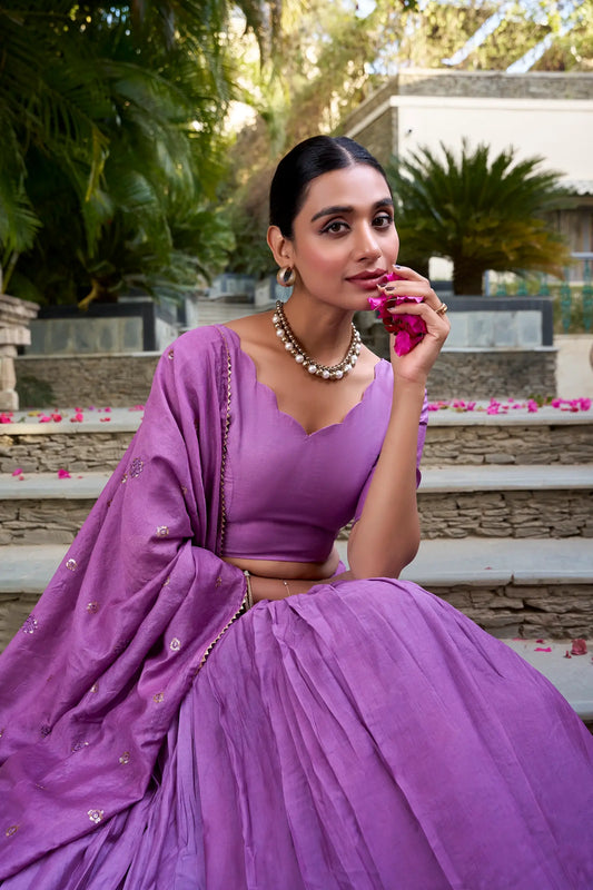 Lehenga choli en soie Chanderi pure lavande avec travail de tissage zari