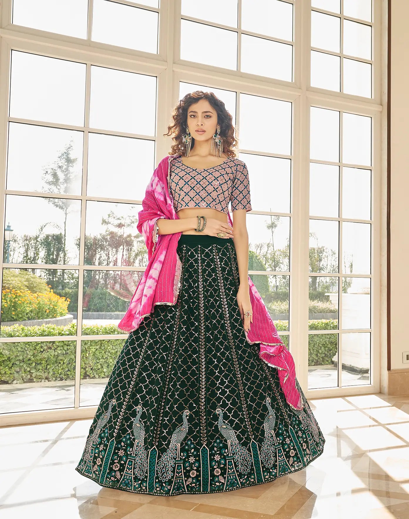 Lehenga Choli en Georgette Vert avec Broderie en Fil et Sequins