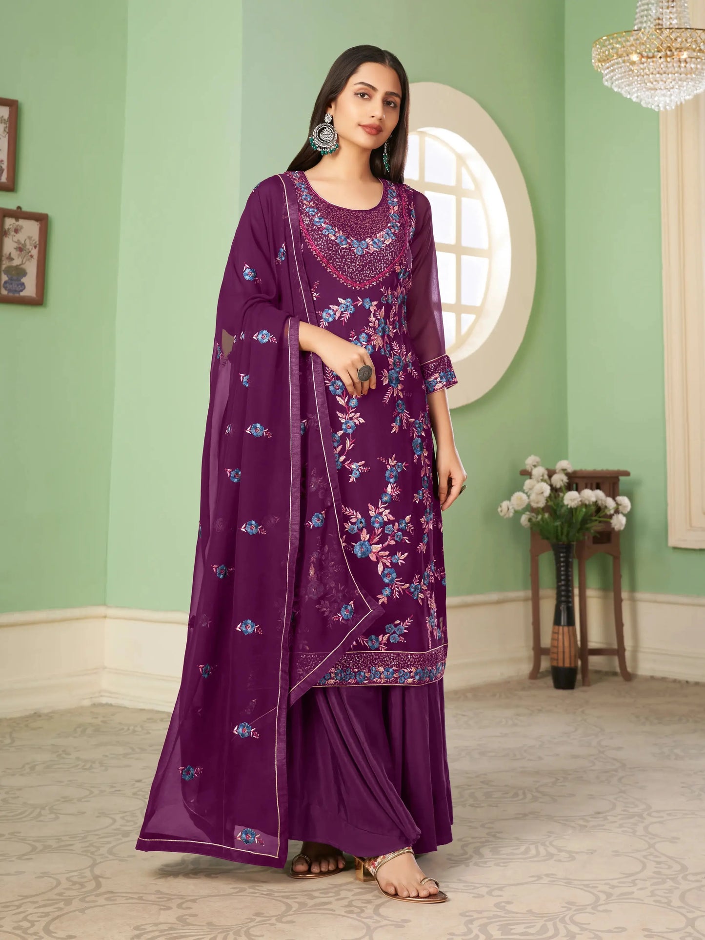 Traubenviolettes Palazzo-Set mit Paillettenstickerei