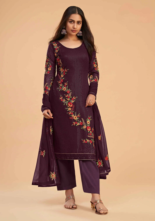 Ensemble Salwar en Georgette Violet foncé avec Broderie en Sequins et Dupatta