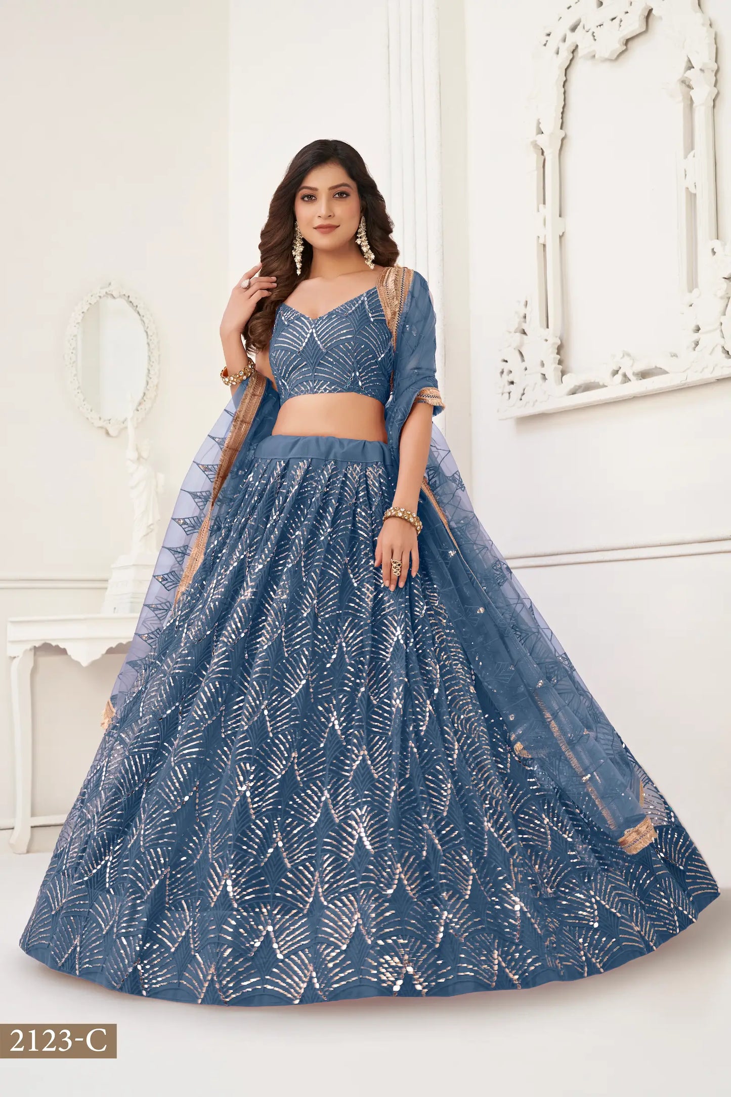 Petrolblaues Lehenga Choli-Set | Tüll mit glitzernden Details und Spiegeln
