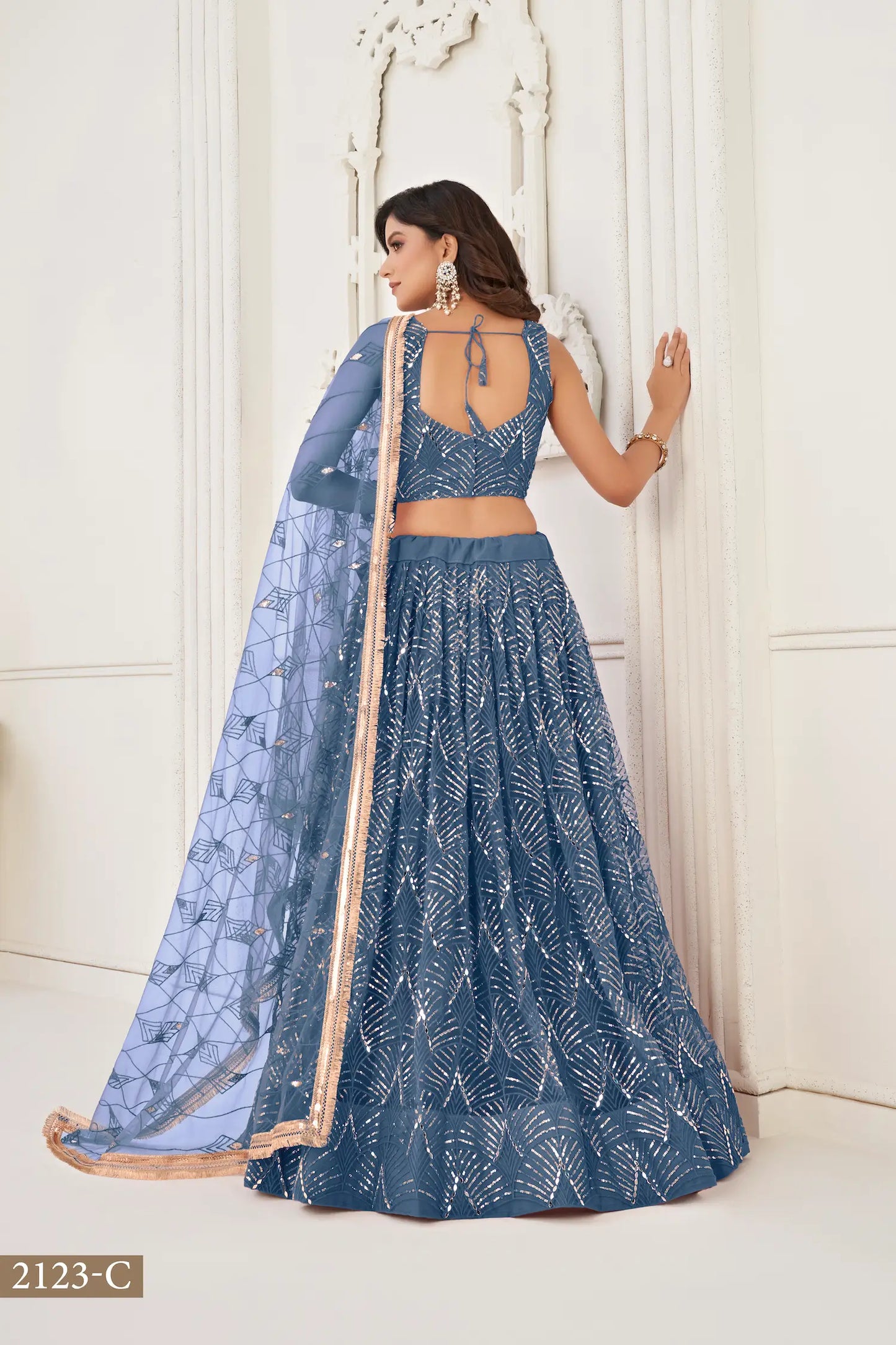 Petrolblaues Lehenga Choli-Set | Tüll mit glitzernden Details und Spiegeln