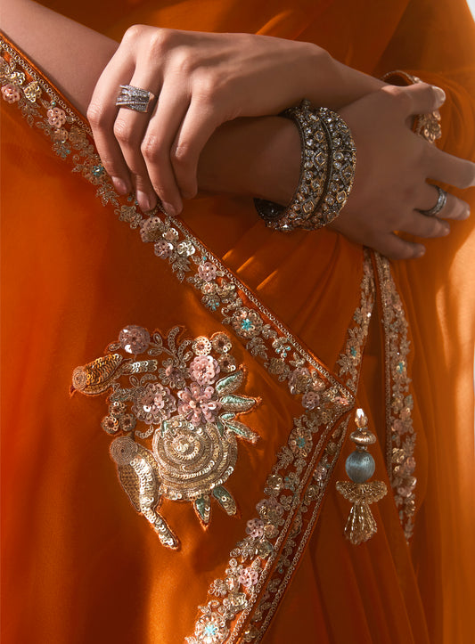 Sari moderne orange vibrant tissu fantaisie et dentelle COLLECTION KANIKA