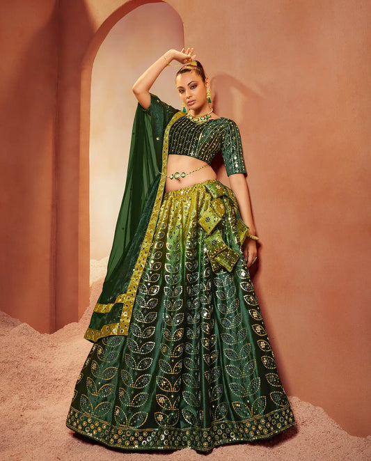 Ensemble Lehenga Choli Navratri Vert Émeraude en Velours avec Broderies de Fils, Paillettes et Miroirs