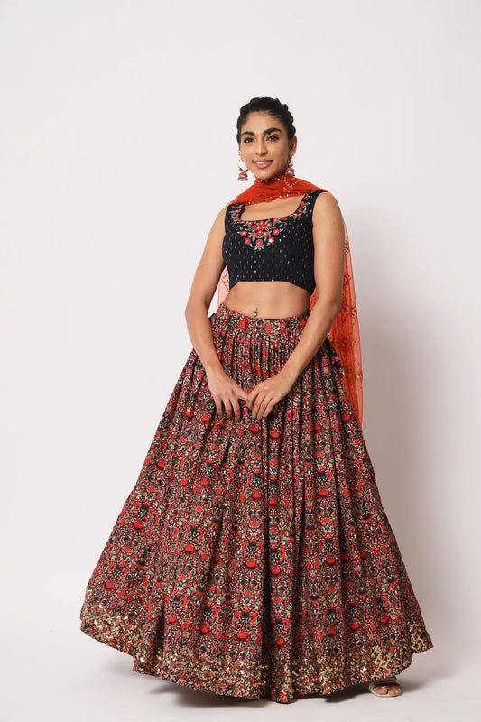 Lehenga Choli Rouge et Noir en Art Silk | Broderies et Effet Froissé