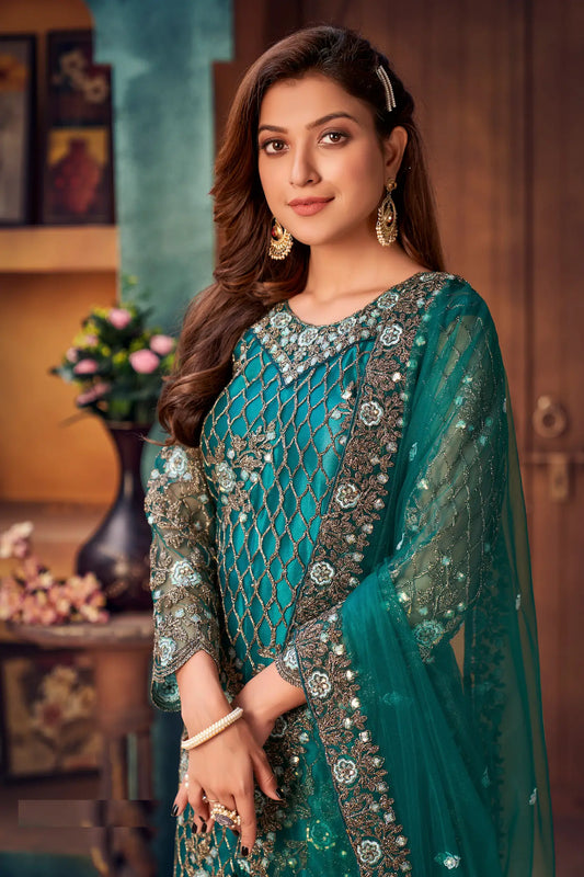 Salwar suit en filet bleu sarcelle avec broderie au fil et sequins