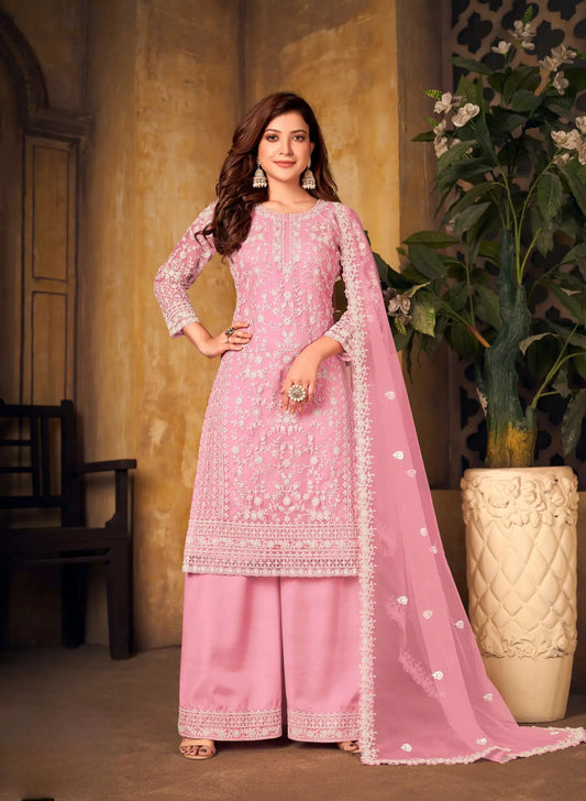 Salwar suit en filet rose clair avec broderie au fil et sequins
