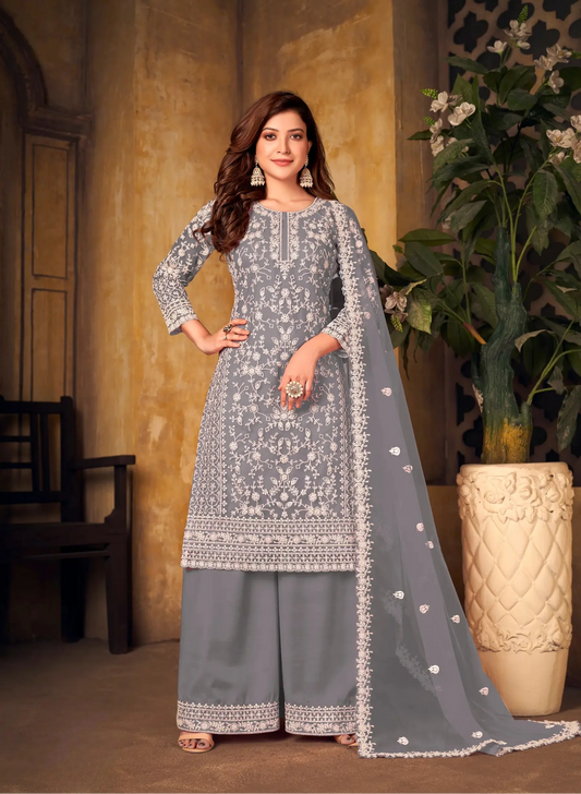 Salwar suit en filet gris avec broderie au fil et sequins