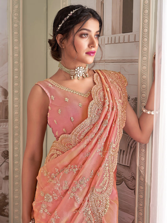 Sari travaillé en zari avec broderies et tissu fantaisie rose clair et doré COLLECTION INDRA