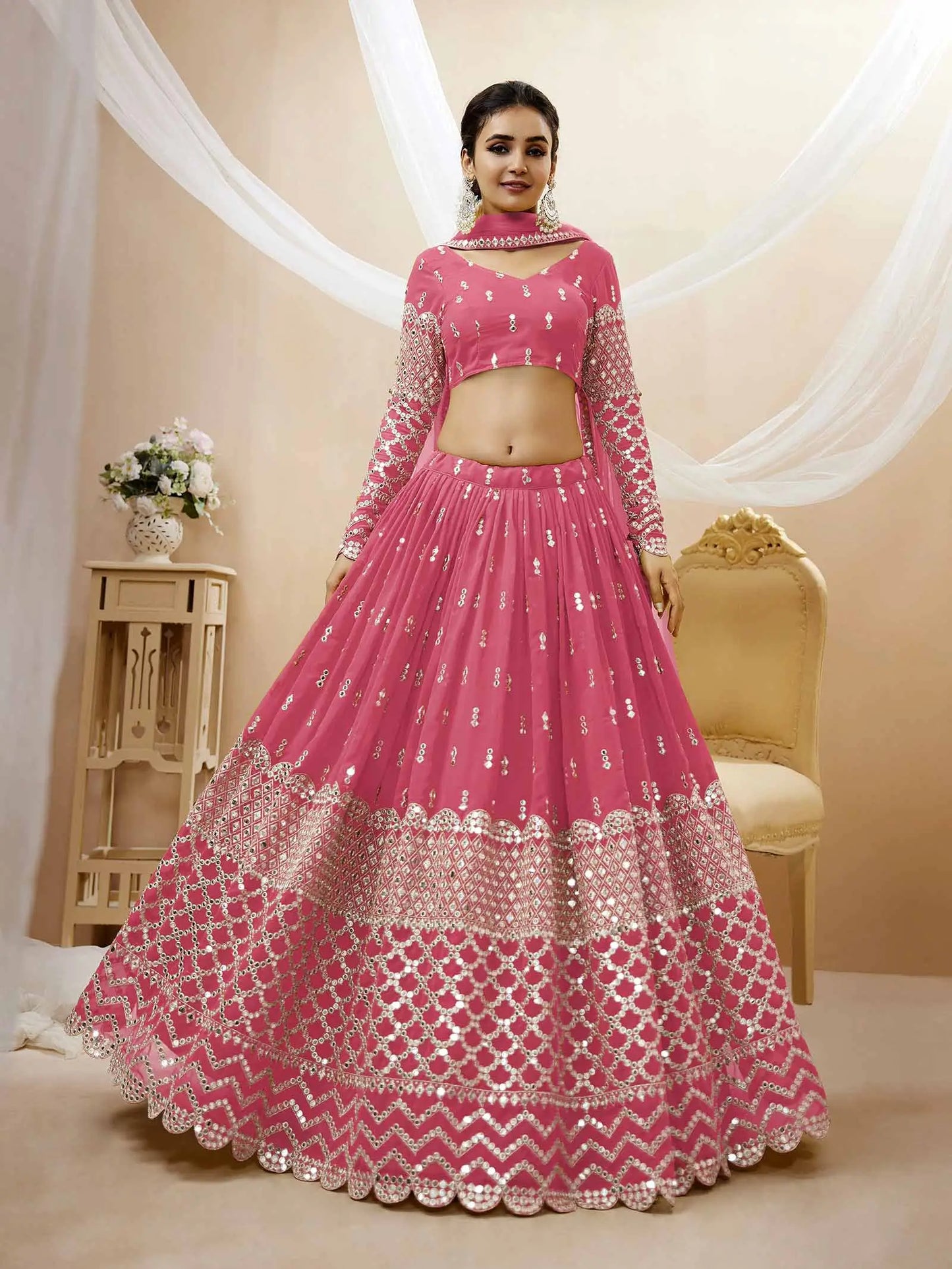 Lehenga rose clair en georgette avec broderie en sequins et zari