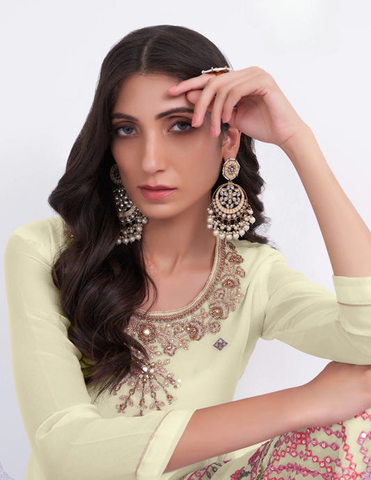Ensemble Sharara en Georgette Jaune Clair avec Broderie à la Main, Fils Multicolores et Sequins