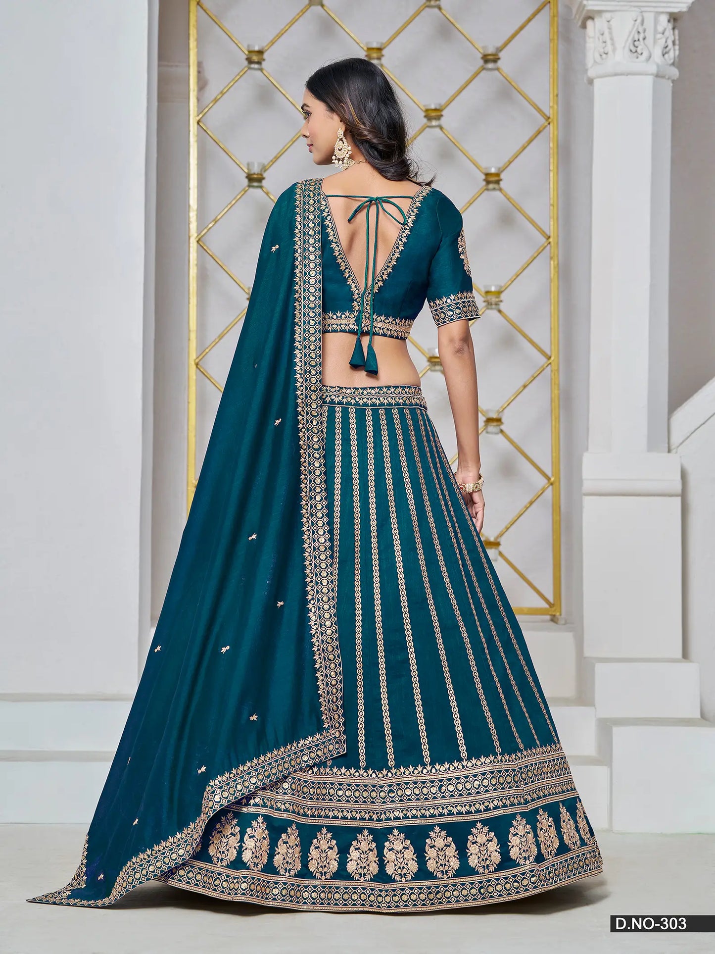 Designer Lehenga Choli aus dunkelblau-grüner Kunstseide mit Fadenstickerei und Pailletten