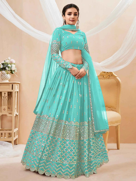 Lehenga Georgette Bleu Ciel avec broderie de sequins et zari et dupatta en tulle doux