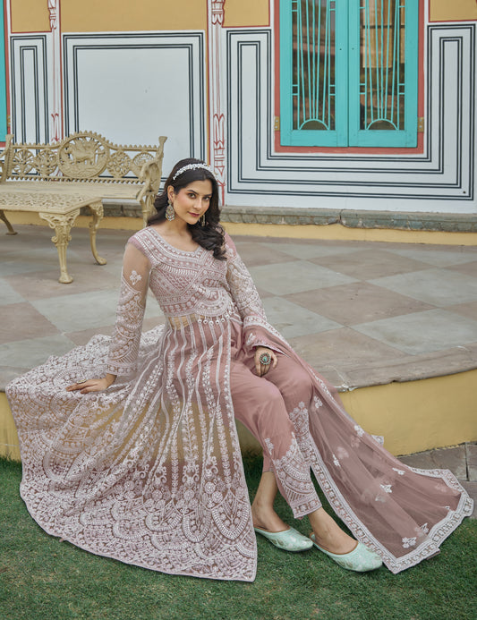 Robe Anarkali rose chair en santoon avec pierres brillantes avec bas pantalon