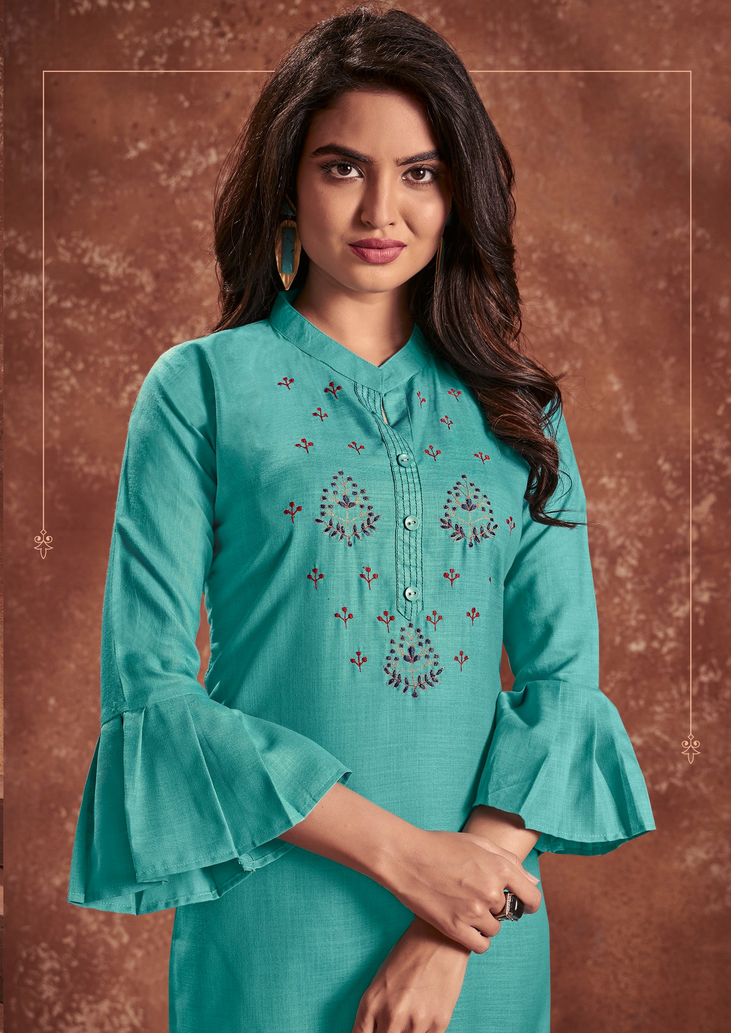 Blaues, schweres Kurta-Oberteil aus Viskose, mittellang, im Designer-Stil