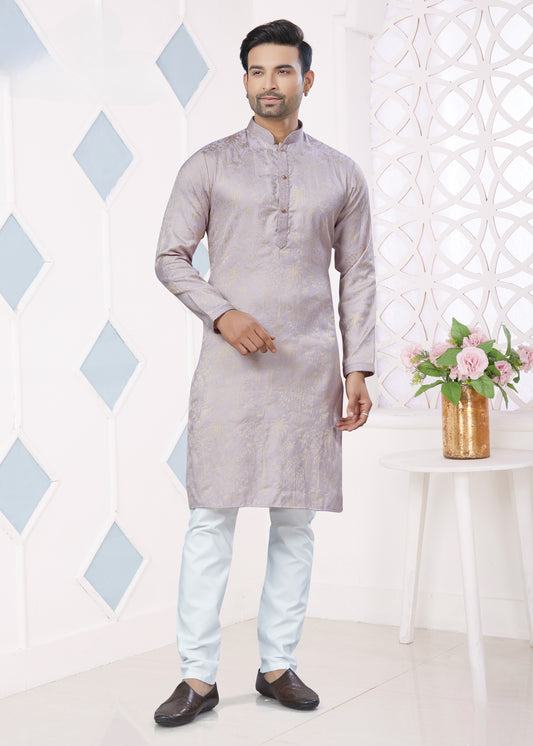 Ensemble Kurta violet clair lilas avec broderie Pintex en jacquard