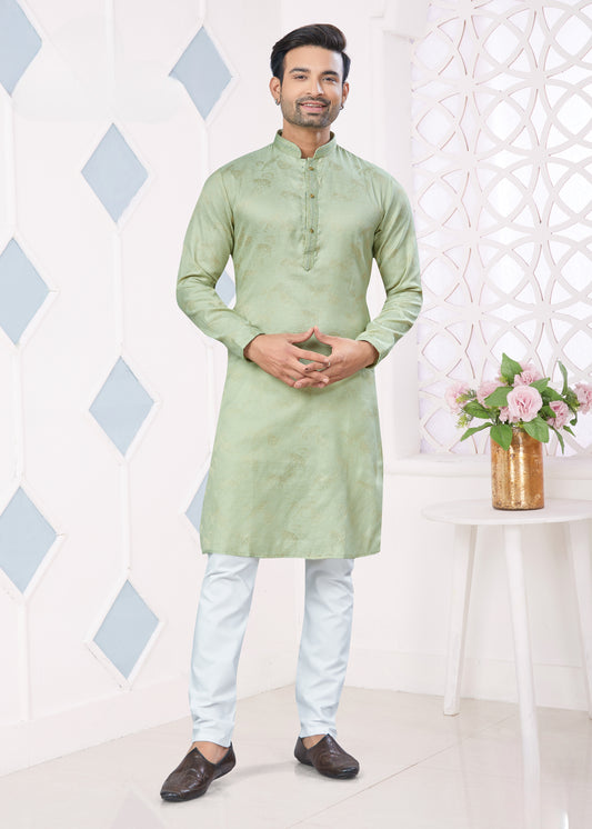 Ensemble Kurta vert clair avec broderie Pintex en jacquard