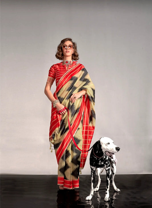 Sari en soie beige Mal (malmal) filée à la main