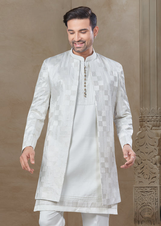 Ensemble Kurta blanc uni avec Veste Sophistiqué à détails géométriques mi-longue