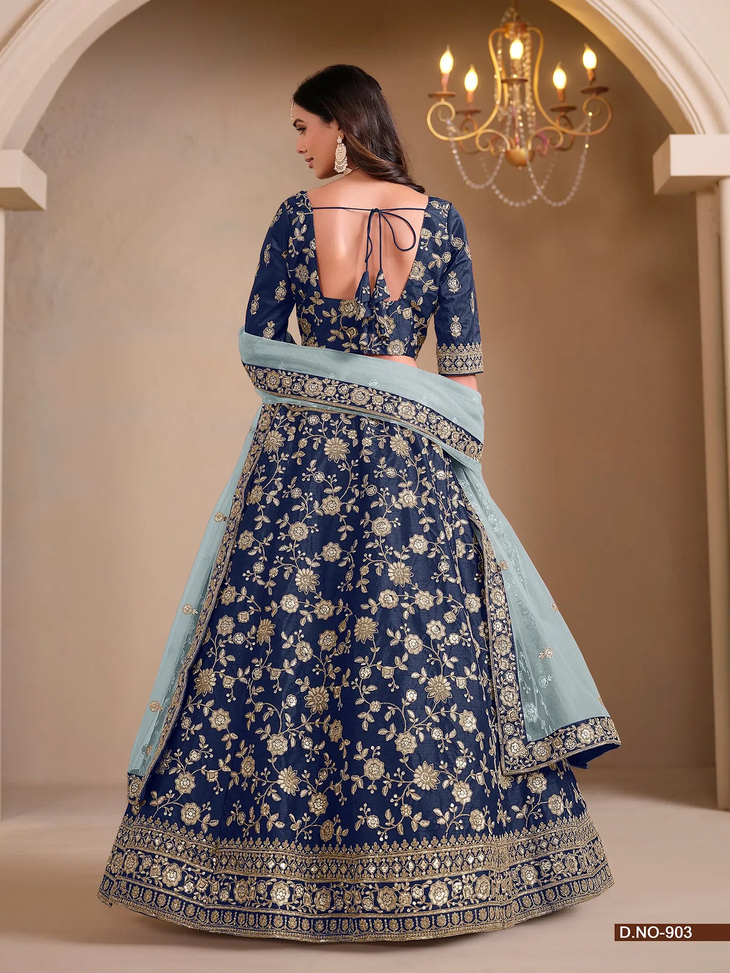 Designer Lehenga Choli aus dunkelblauer Kunstseide mit Fadenstickerei und Pailletten