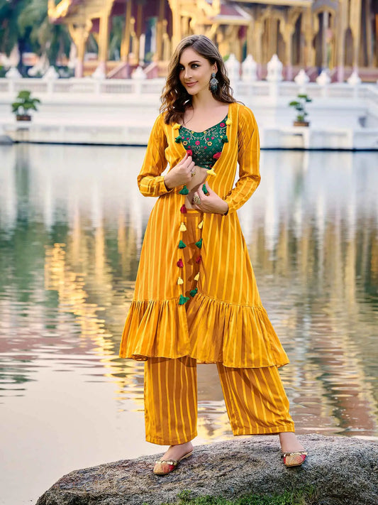 Ensemble Co-ord en Georgette Vert Jaune avec Broderie