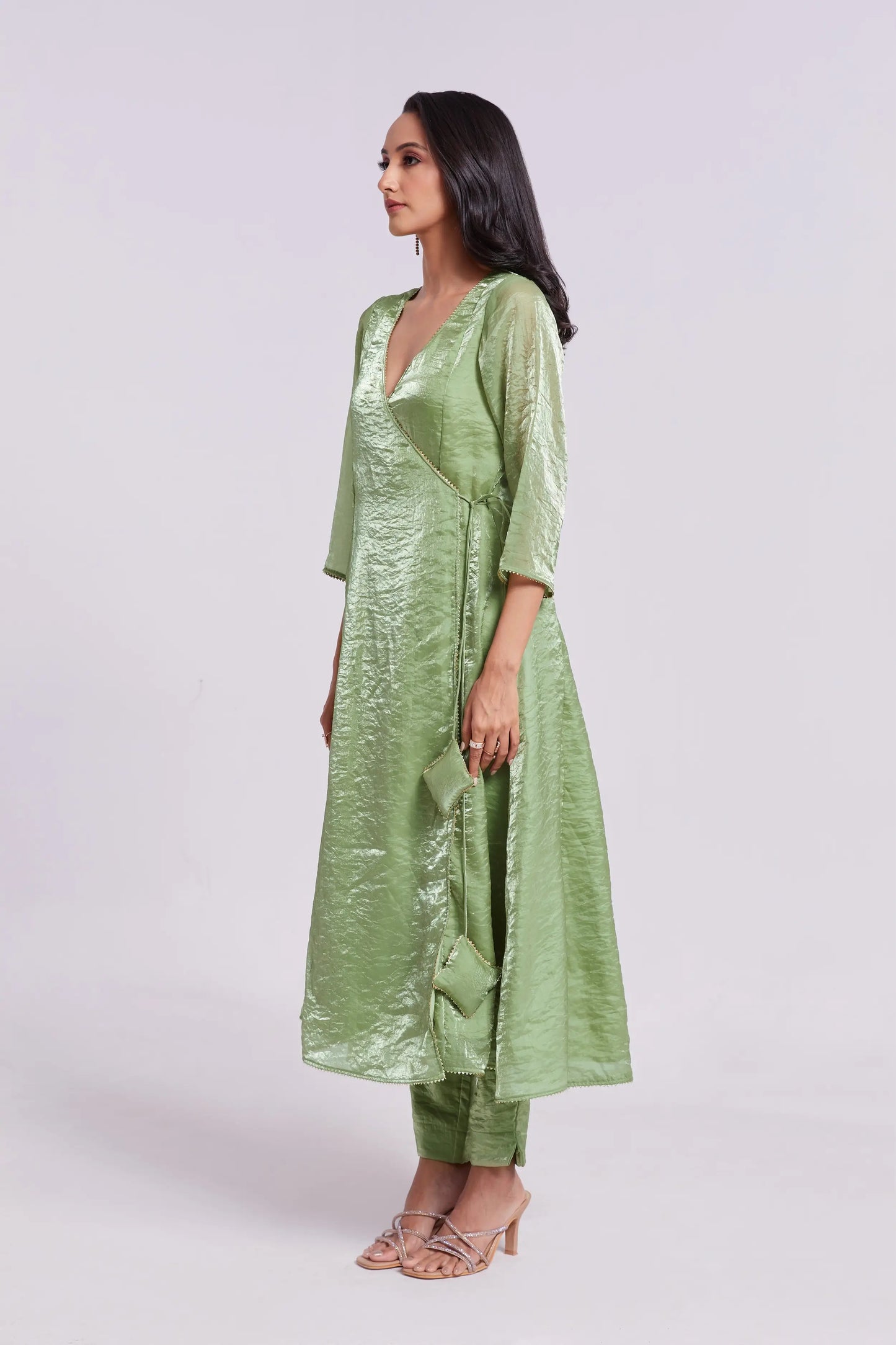 Salwar suit en organza pur vert pistache