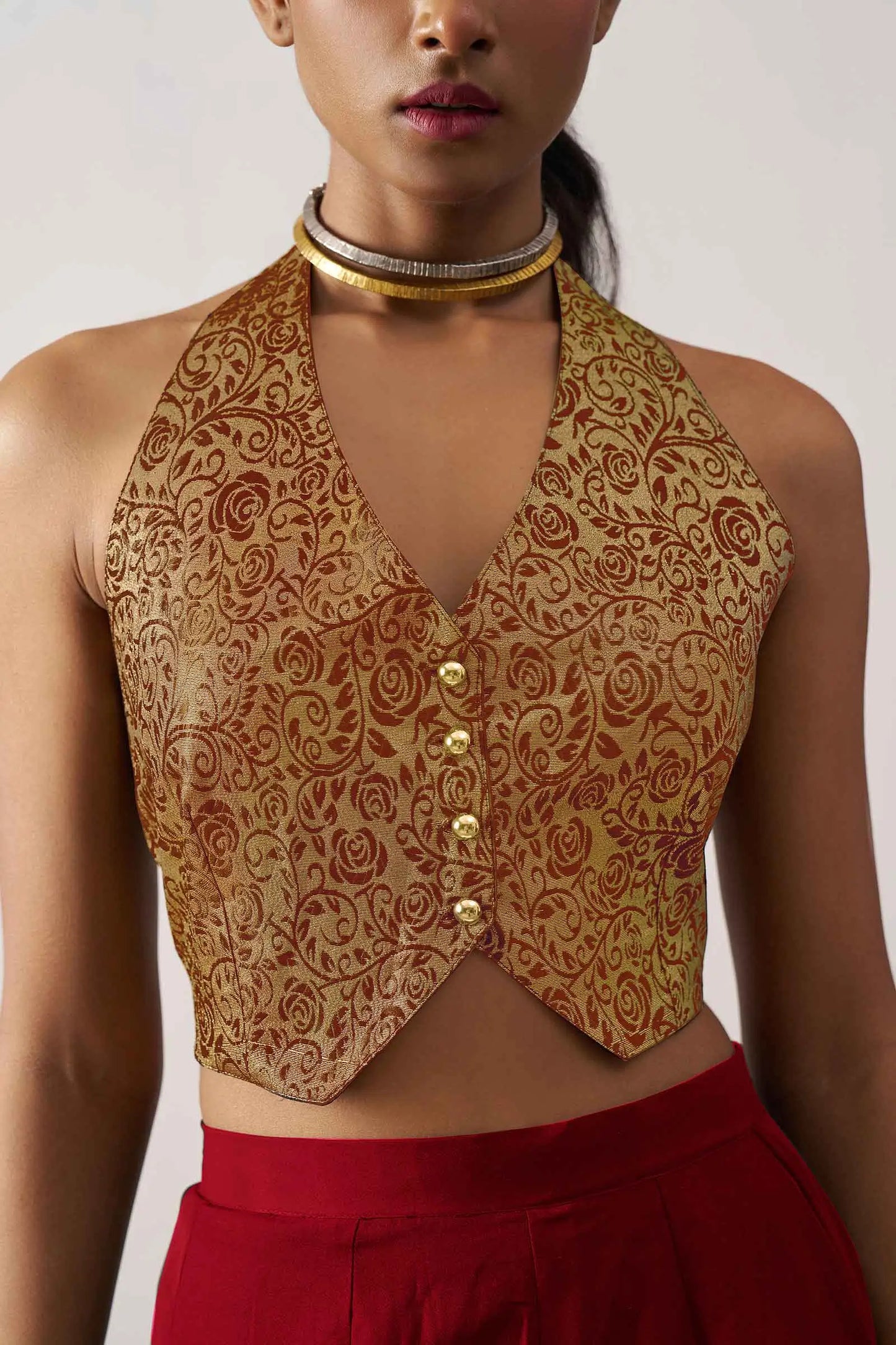 Indo-Western-Set mit burgunderroter Jacquardweste und Palazzo