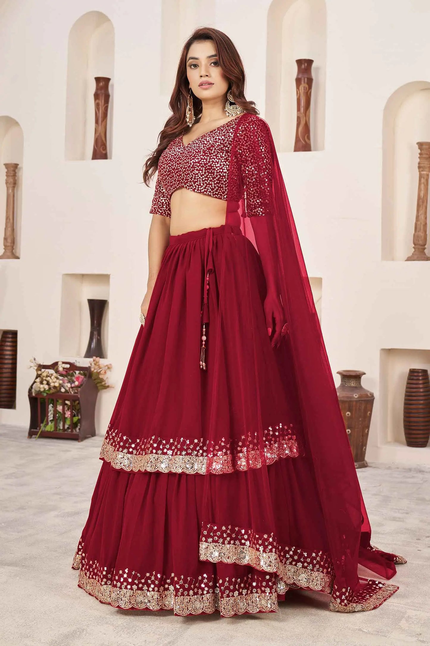 Lehenga Designer Rouge en Georgette avec Broderie Sequins et Zari